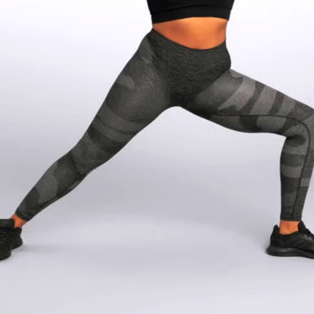 HPE Gray Camo Cross Seamless Leggings Sz S